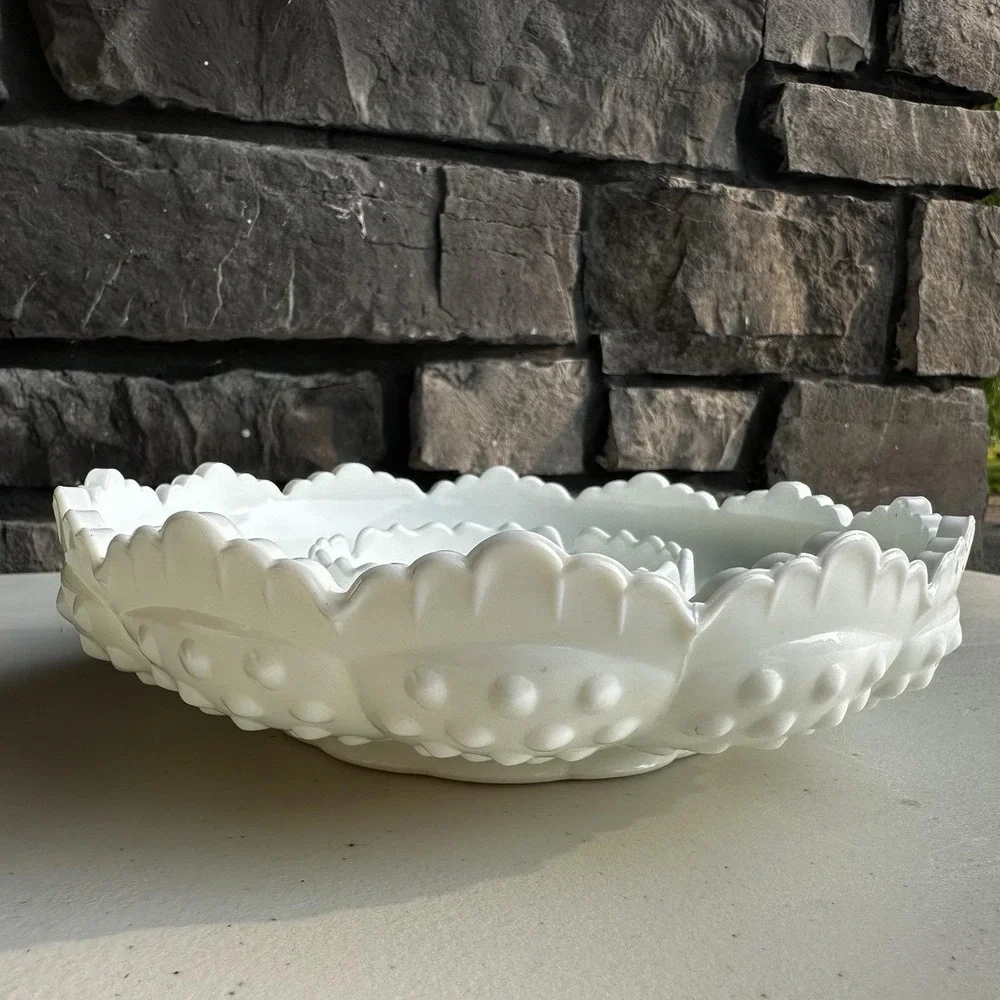 Vintage Fenton 8